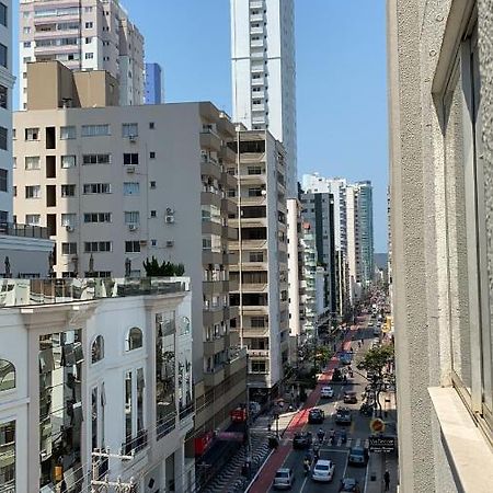 Otimo Apto 2 Quartos, Av. Brasil, De Frente, Quadra Mar. Balneário Camboriú Eksteriør bilde